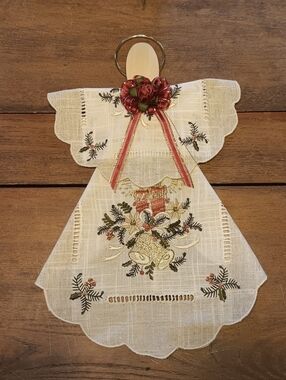 Elegant Vintage  Embroidered Table Linen Angel.  15"H X 9"W